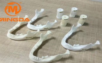 工業(yè)級3D打印機在牙科行業(yè)的應用